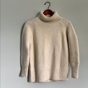 Aritzia The Group by Babaton 100% Alpaca Day Off Turtleneck Sweater